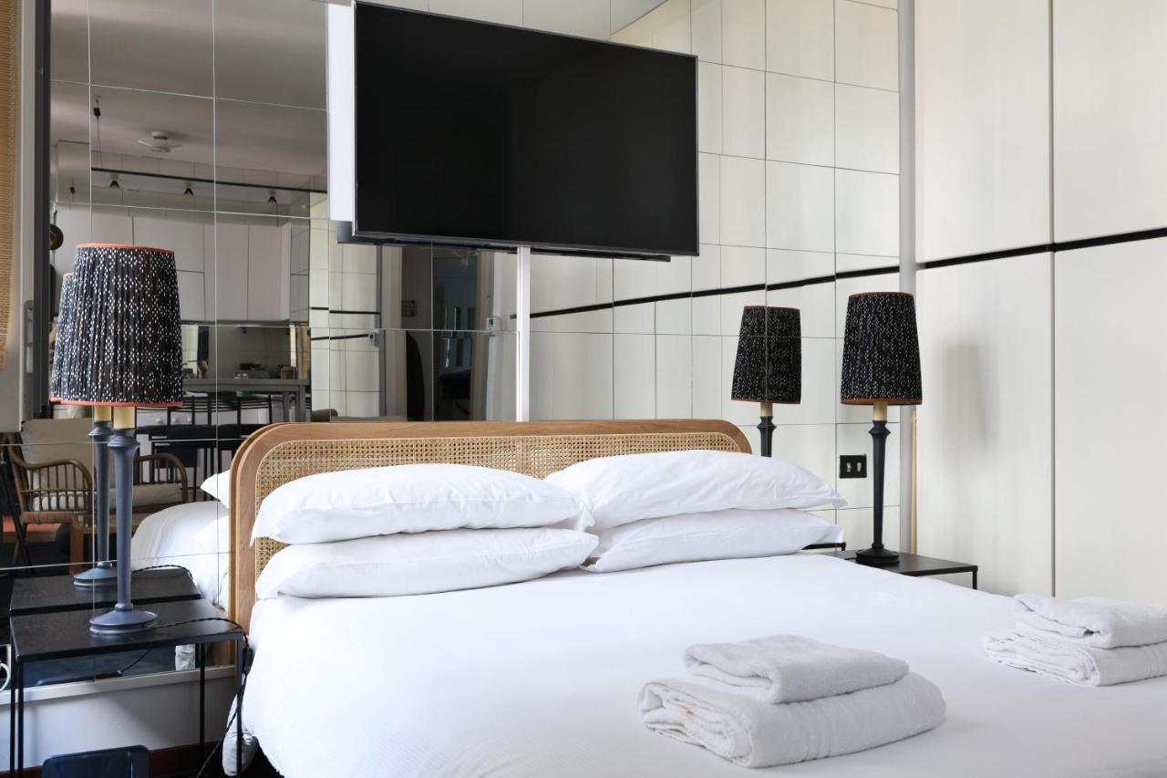 Elegant Terrace Suite Milano Exteriör bild